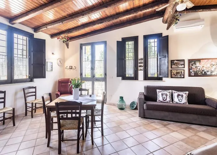 Villa Kalos Near The Sandy Beach, Parking & Wifi Noto
